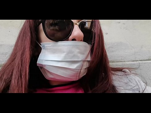 ❤️ Nicoletta 報復她的鄰居並在他的車庫裡撒尿(Covid19 意大利特別檢疫所) ️ 俄羅斯色情 在我們 ❤