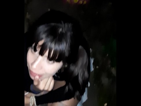 ❤️ 在街上腫脹的陰莖以換取糖果 ️ 俄羅斯色情 在我們 ❤